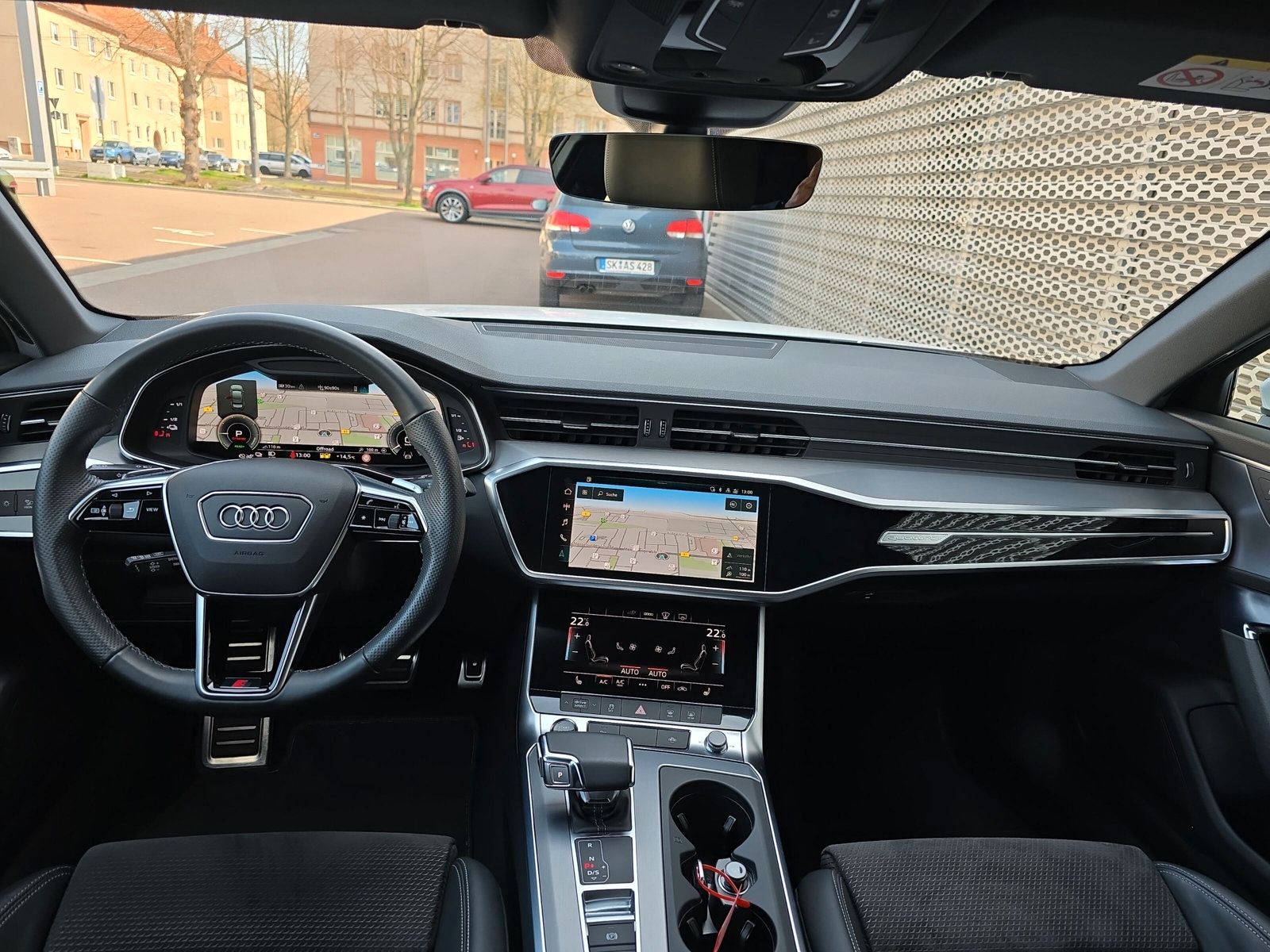 Audi A6 Limousine 50 TFSI e qu S line - Samsaru's Car Outlet