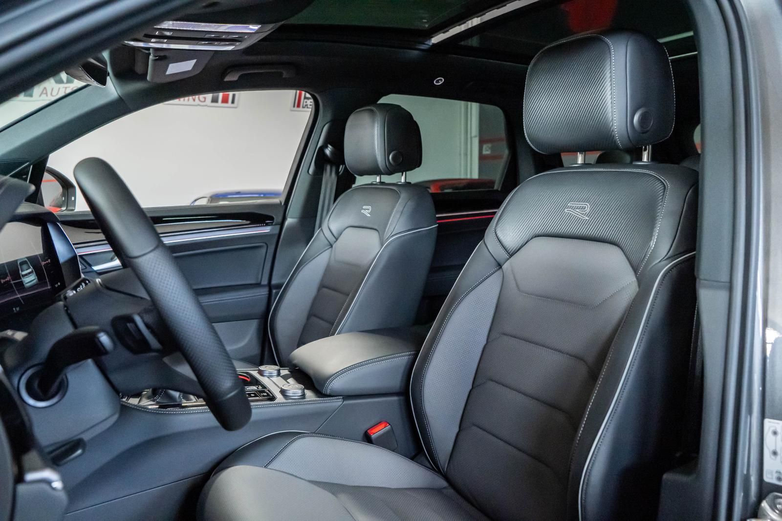 Volkswagen Touareg 3.0 TDI R-Line 4M Final Edition AHK STHZ