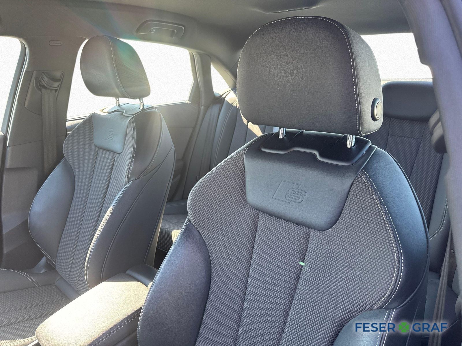 Audi A4 Limousine S line 45 TFSI quattro - Samsaru's Car Outlet