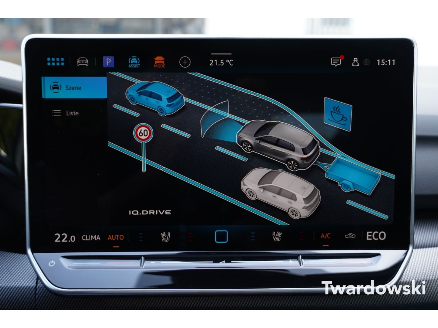 Volkswagen Golf GTE Matrix Pano AHK ACC Leder HUD Kamera 5J