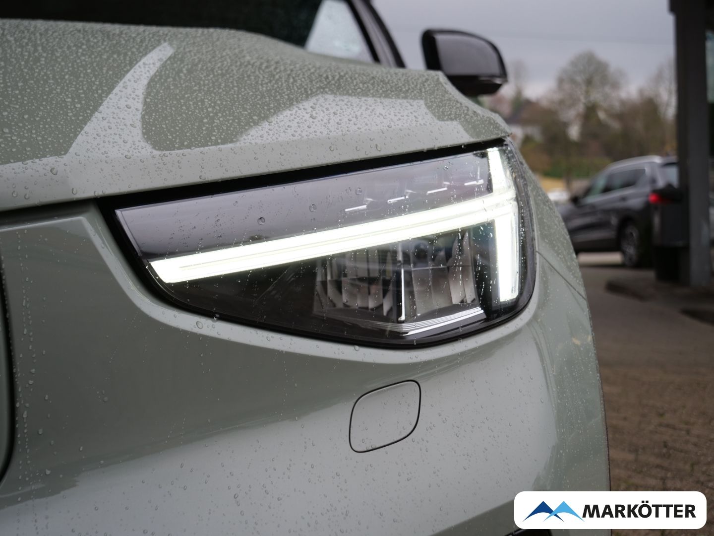 Volvo XC40 Recharge Single Motor STHZ/AHK/Wärmepumpe