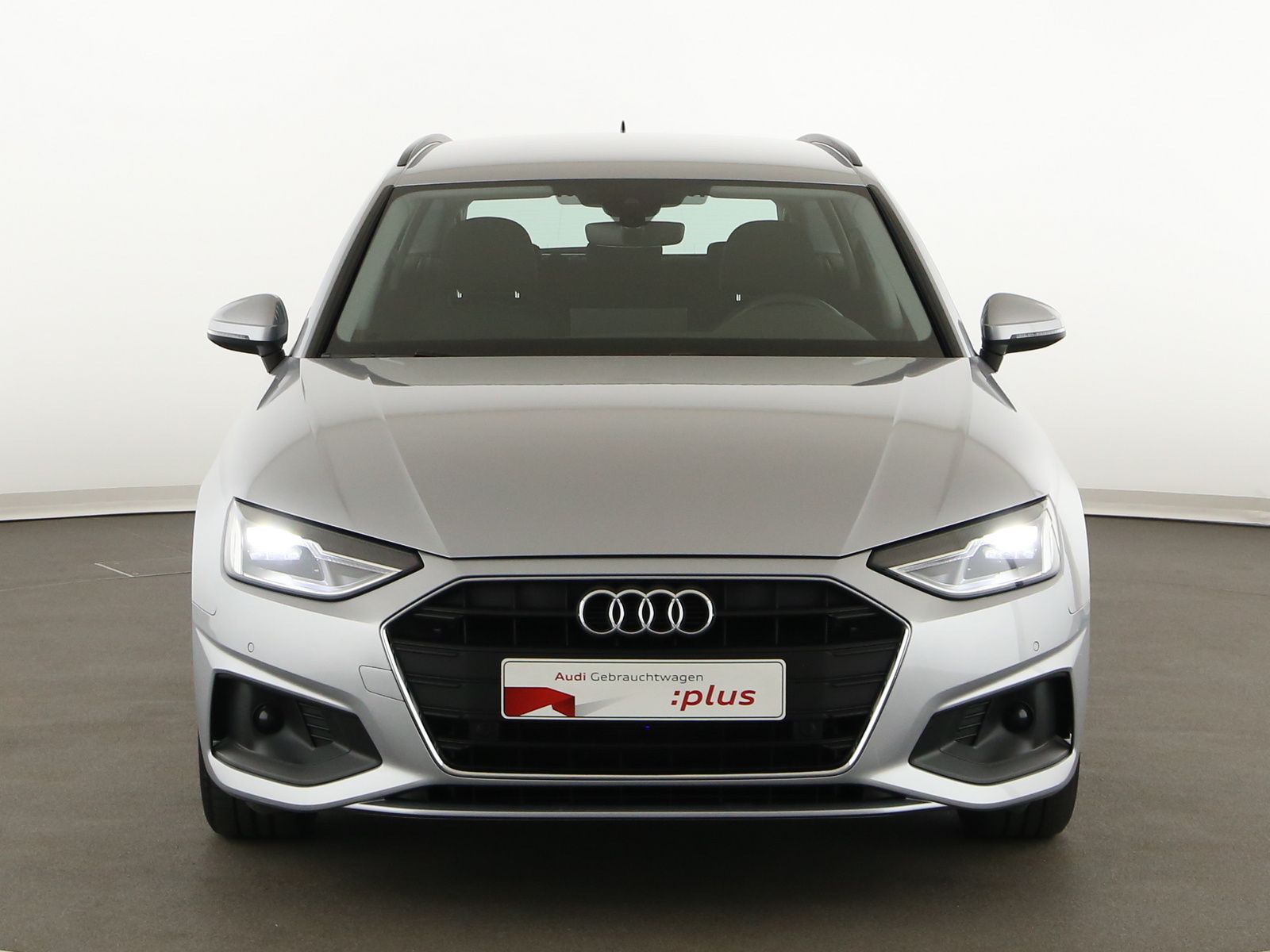 Audi A4 Avant 35 TDI S tronic - Samsaru's Car Outlet