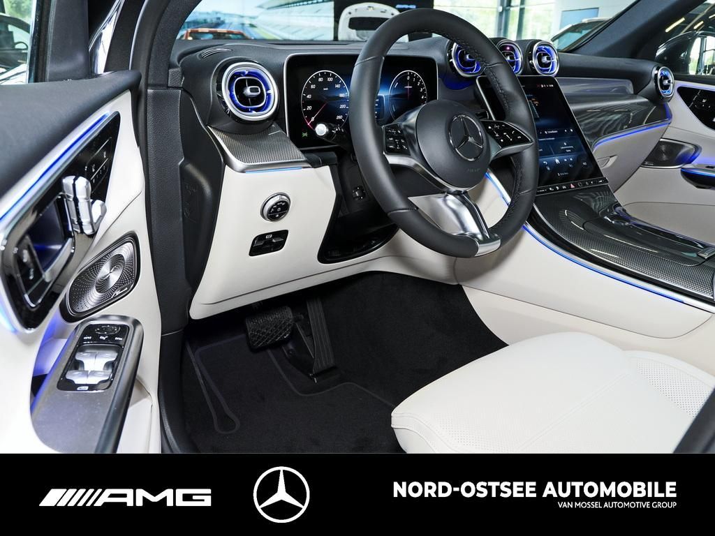 Mercedes-Benz GLC 300 de 4M Hybrid AVANTGARDE PANO AHK HUD