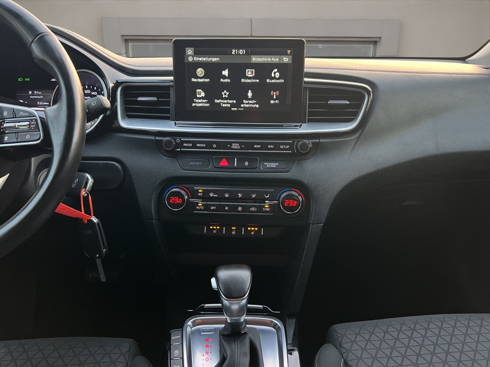 Kia Ceed 1.4 DCT - Samsaru's Car Outlet