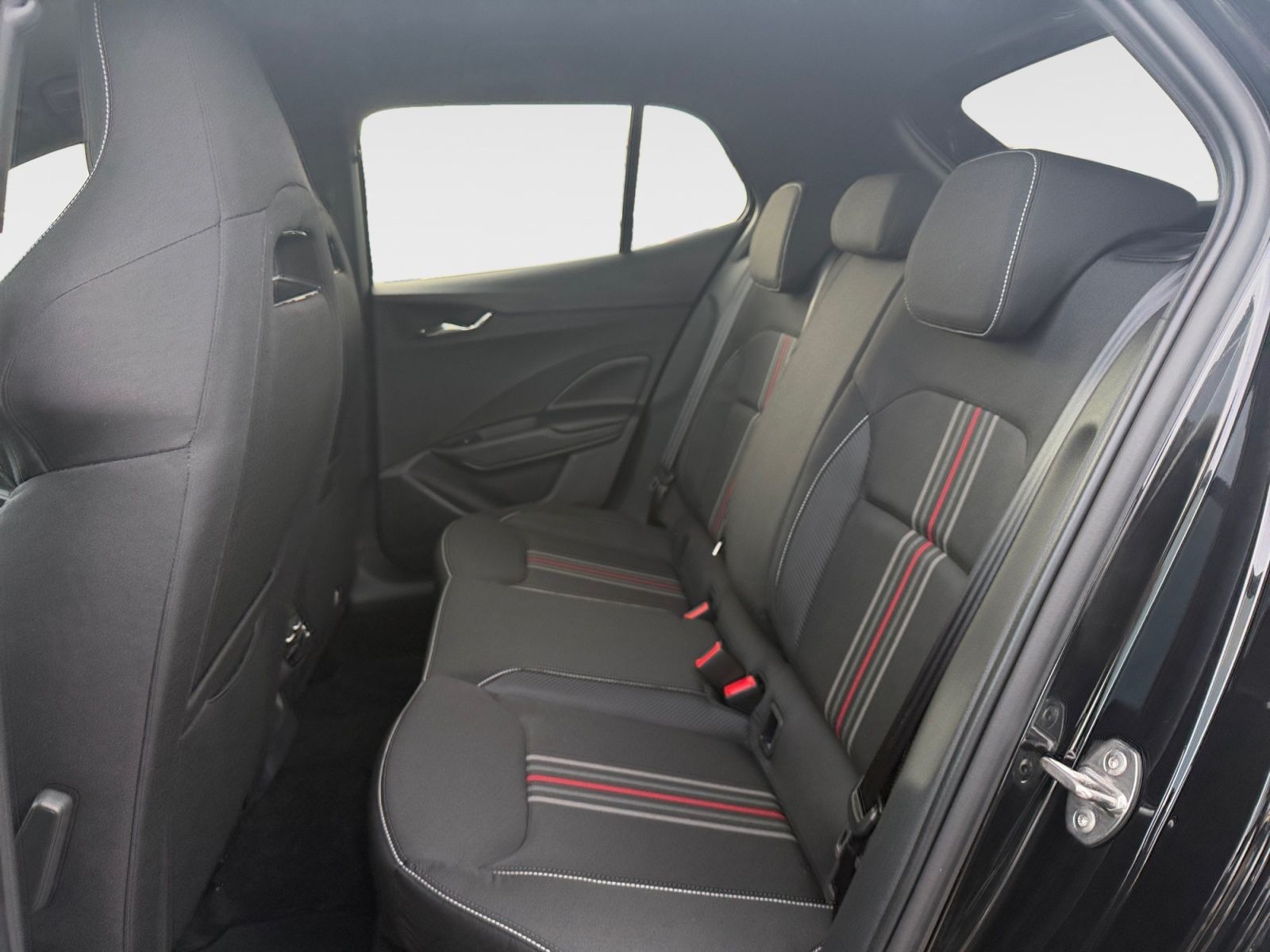 Skoda Fabia 130 Edition 1.5 TSI NAVI LED 177PS