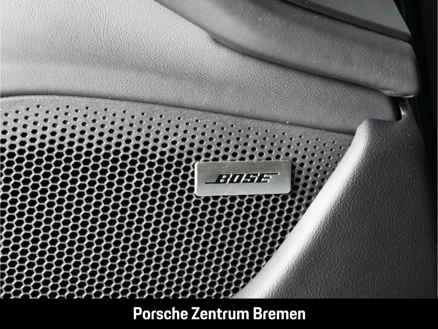 Porsche Taycan 4S Cross Turismo Pano Sunshine Bose Inno