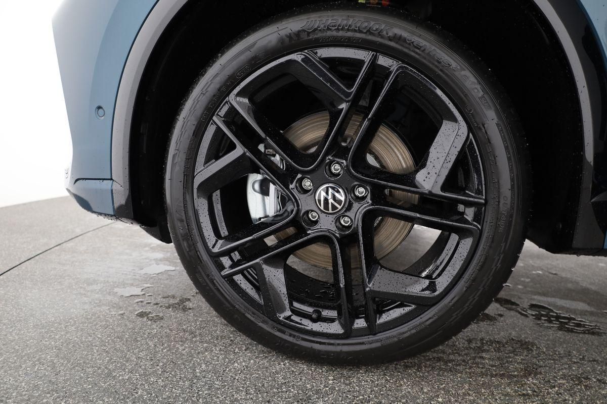 Volkswagen Tiguan TDI DSG 4M R-LINE Black, 20-Zoll, Pano, L