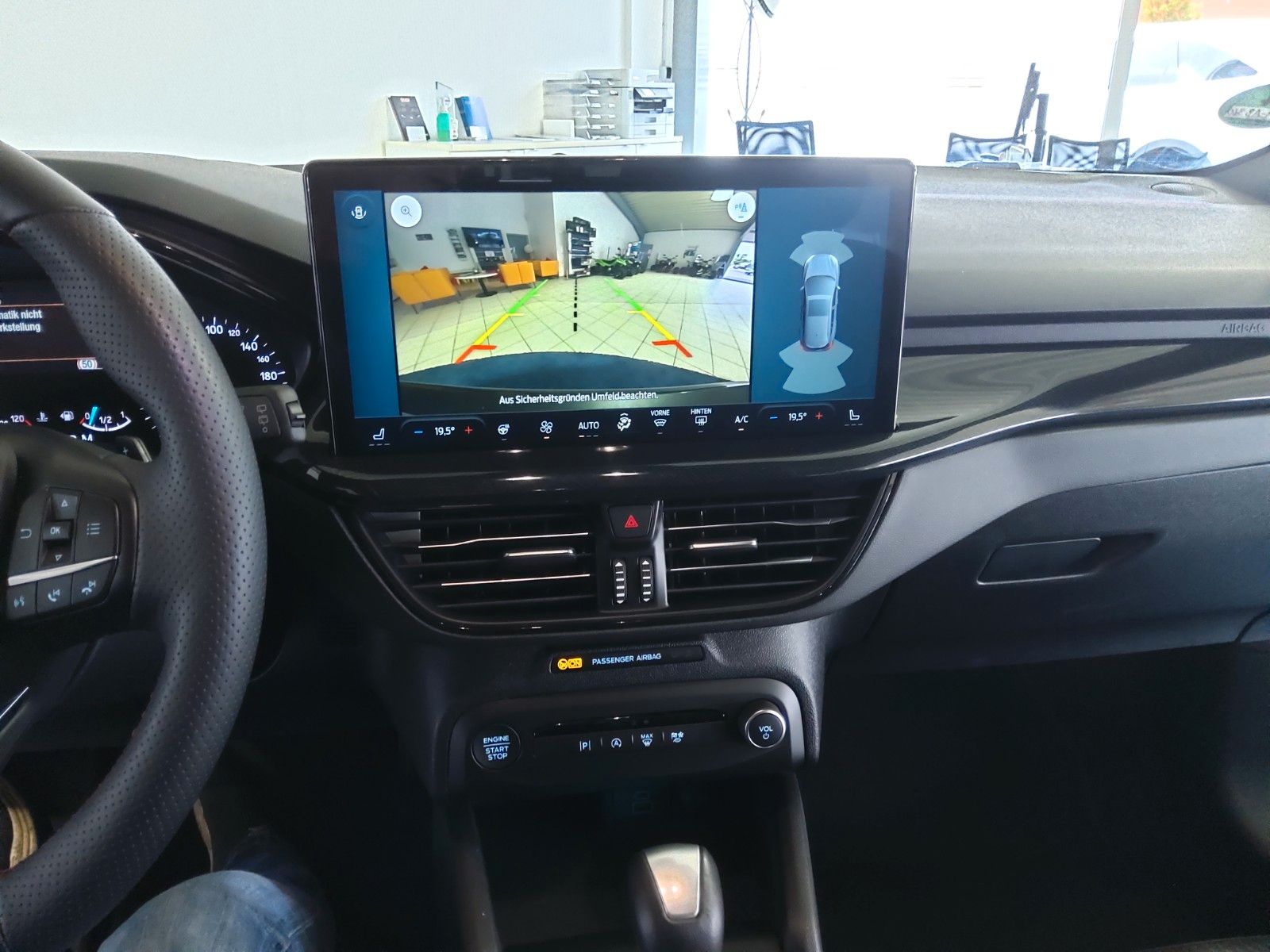 Ford Focus Turnier ST-Line Hybrid AT Navi Winter-Pake