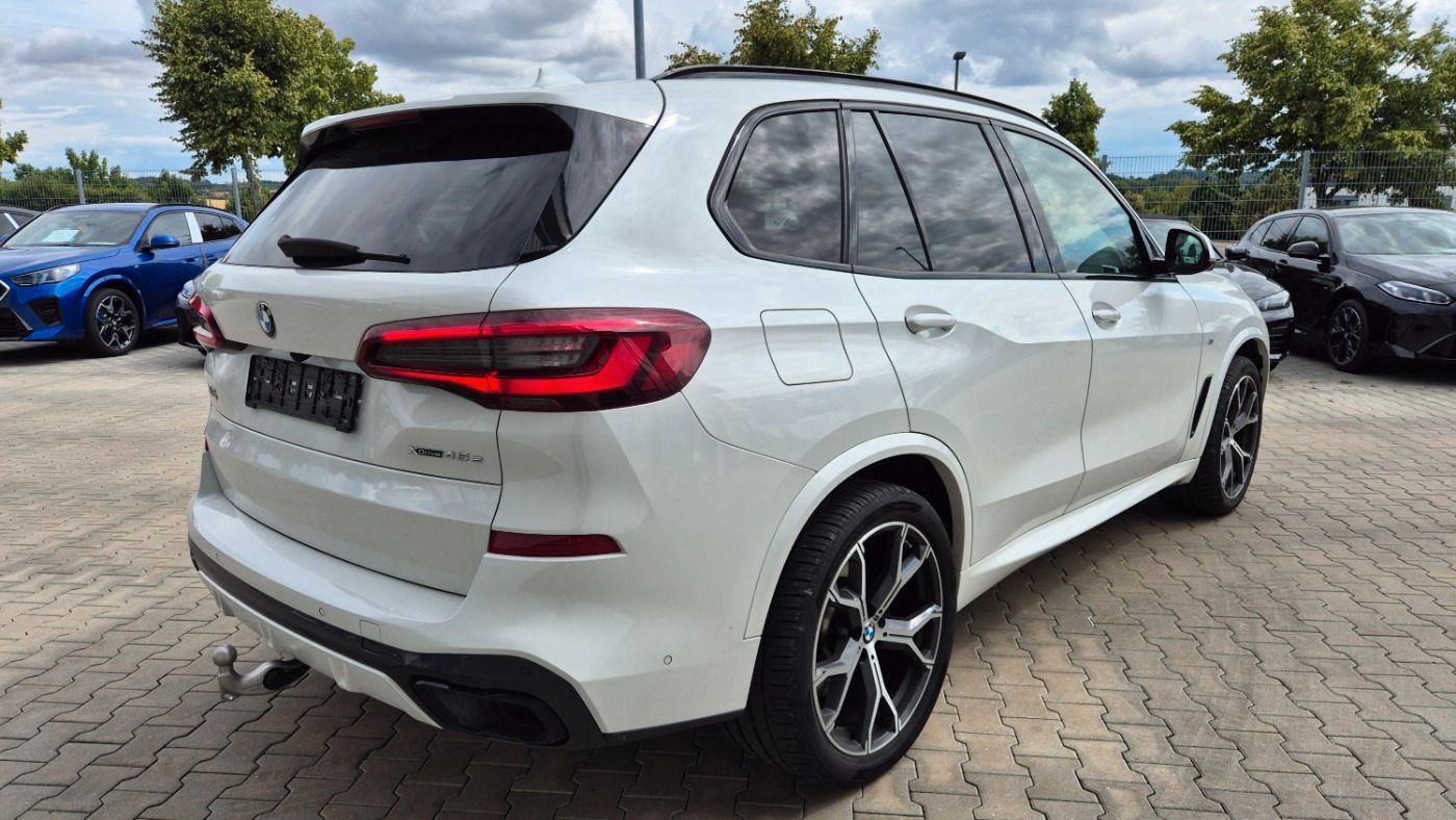 BMW X5 xDrive45e ///M-Sport/AHK/Pano-D/Aktivlenk/Las