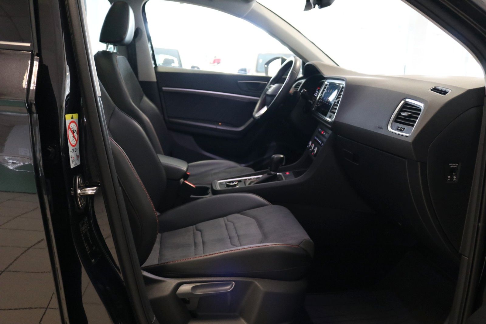 Seat Ateca FR Kamera Memory STHZ AHK Pano DAB+