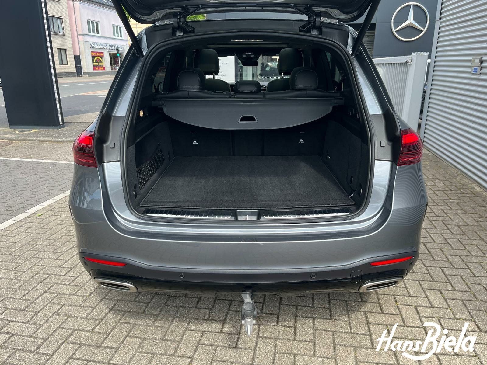 Mercedes-Benz GLE 580 4M AMGPrem+/Night/22"/Carb/Burm/Pano/AHK