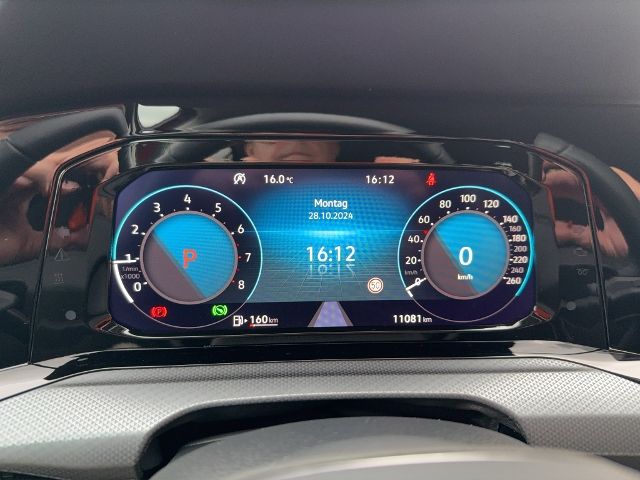 Volkswagen Golf VIII Variant 1.0TSI LIFE - Samsaru's Car Outlet