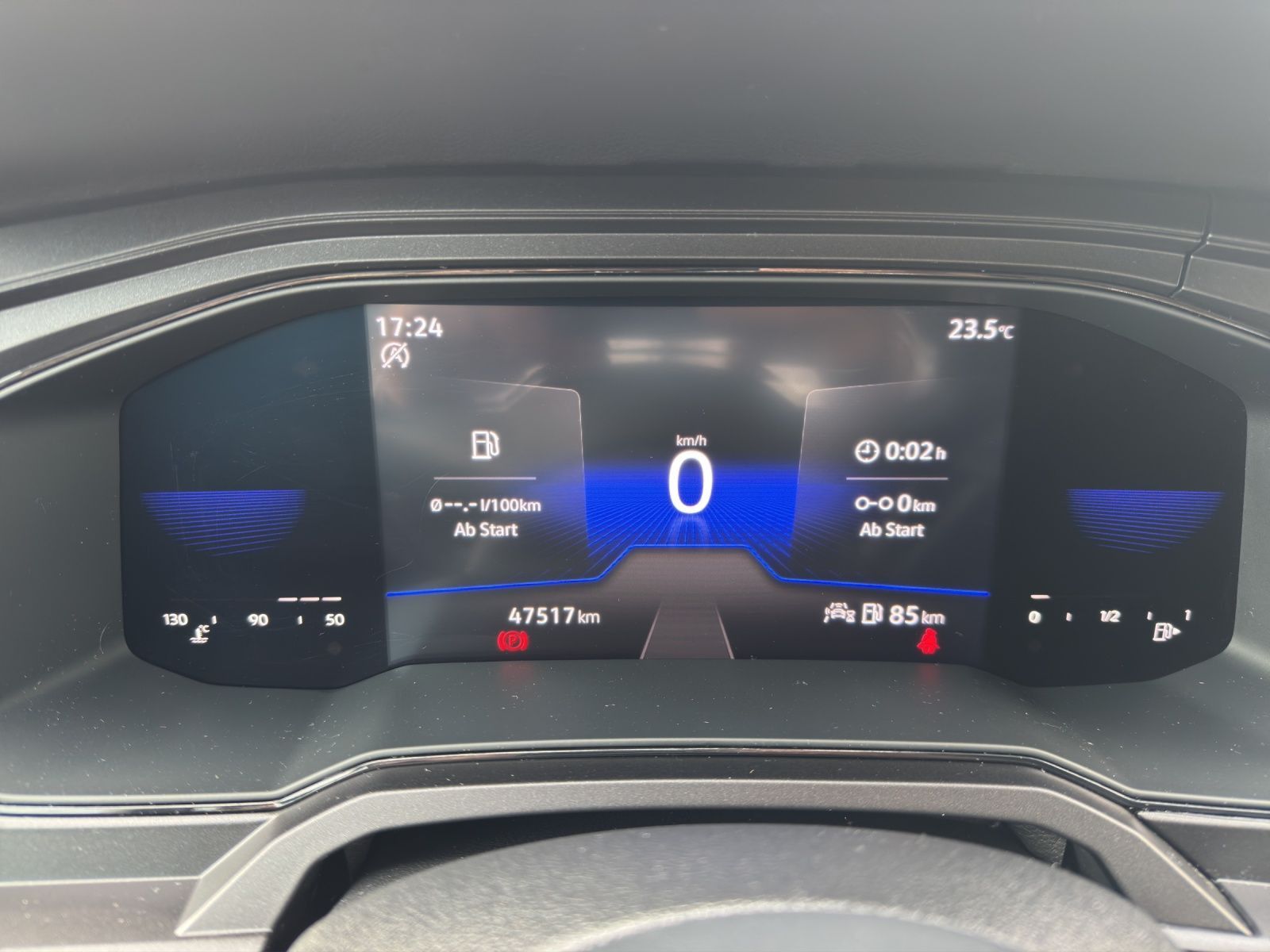 Volkswagen Taigo 1.0 TSI - Samsaru's Car Outlet