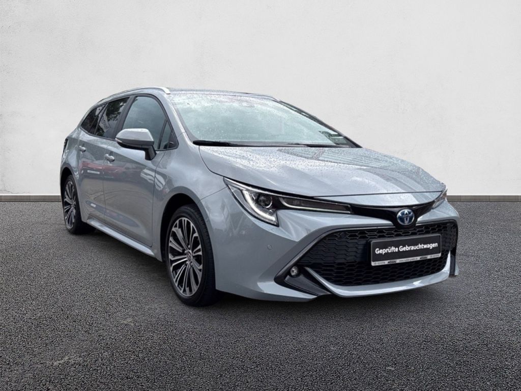 Toyota Corolla 1.8 Hybrid - Samsaru's Car Outlet