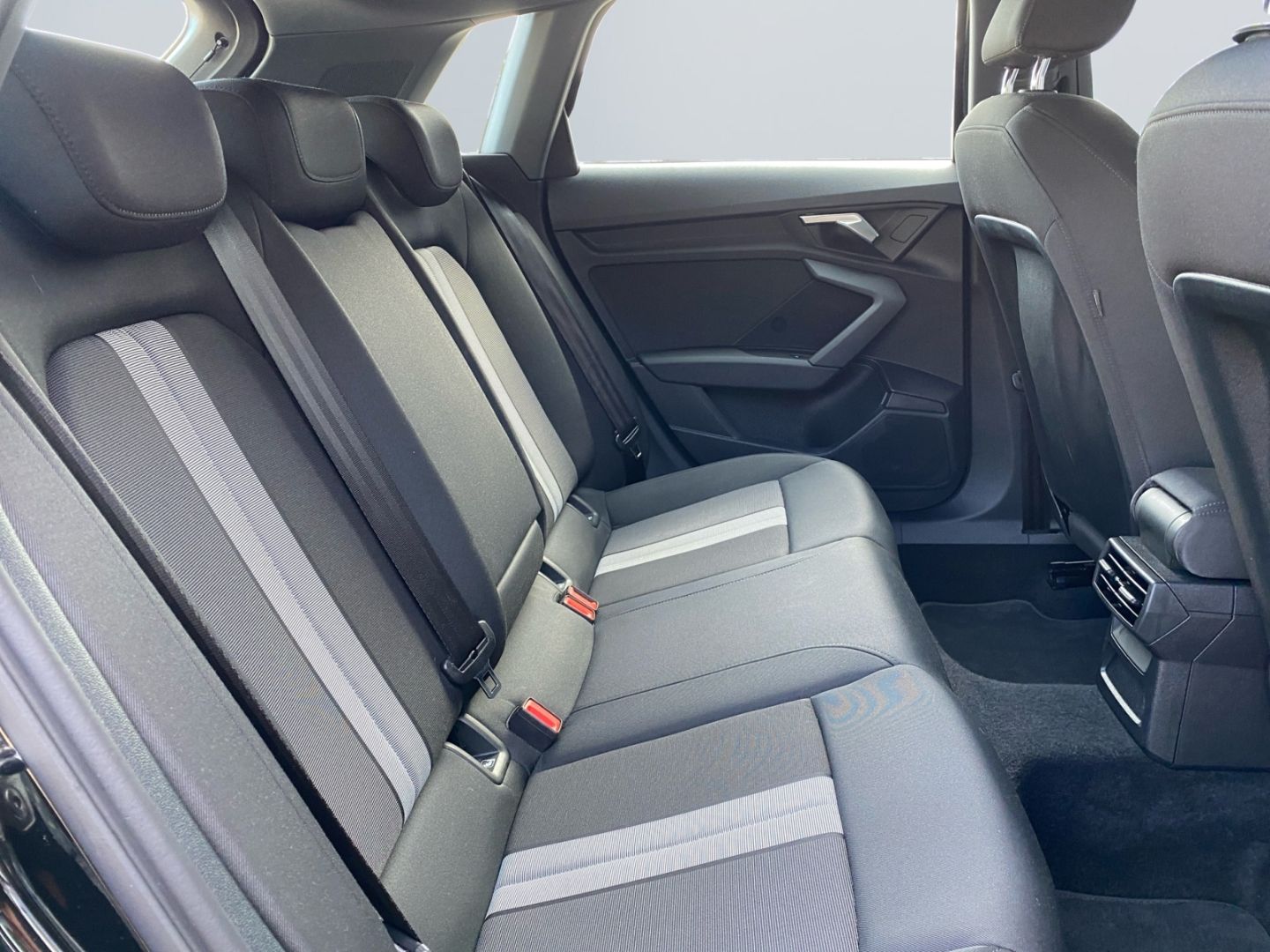 Audi A3 35 TDI Sportback S tron advanced *LED*CAM*SHZ