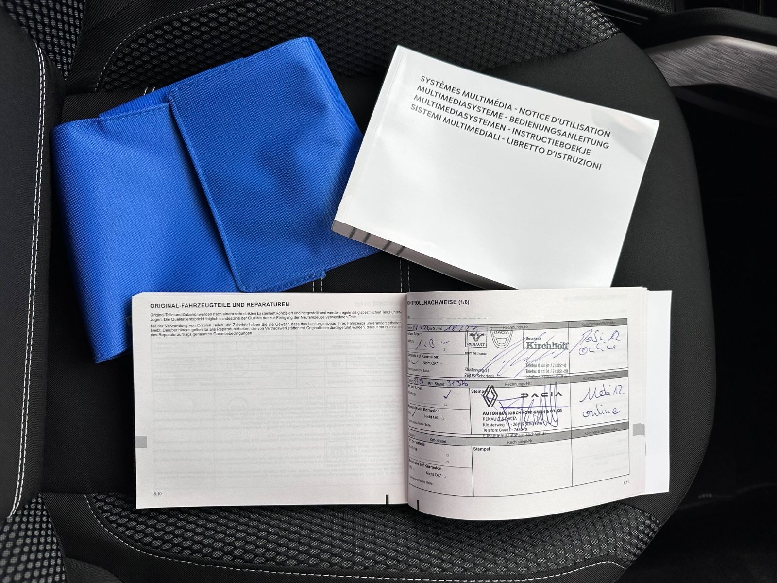 Dacia Duster Blue dCi 115 2WD Prestige - Samsaru's Car Outlet