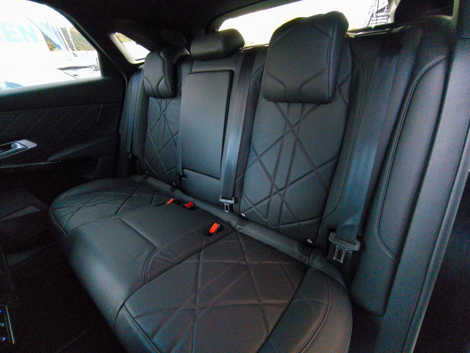DS Automobiles DS7 Crossback  E-Tense 4x2 Rivoli Night-Vision