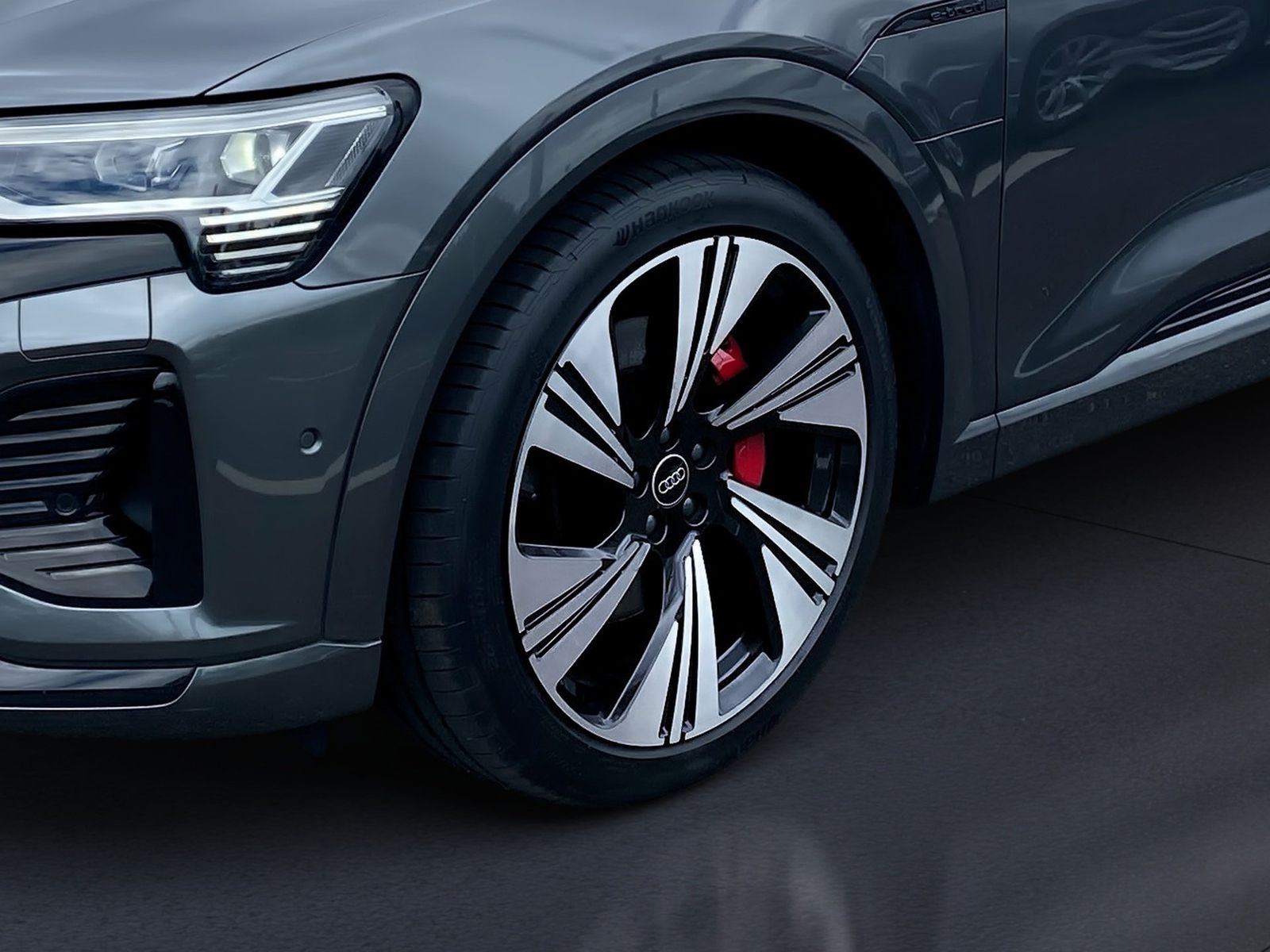 Audi Q8 e-tron 55 S line Edition quattro Matrix Navi
