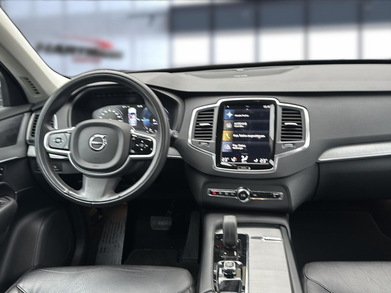 Volvo XC 90 Inscription Expression Recharge Plug-In - Samsaru's Car Outlet