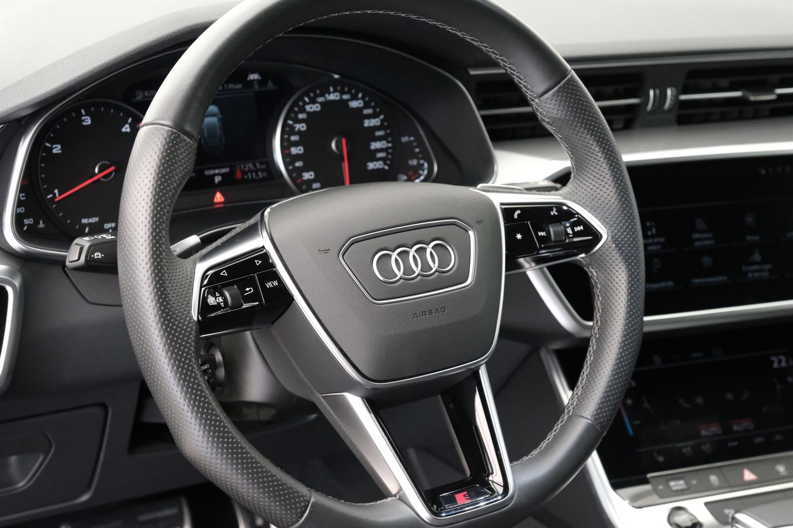 Audi A6 Avant 50 TDI quattro M Sport - Samsaru's Car Outlet