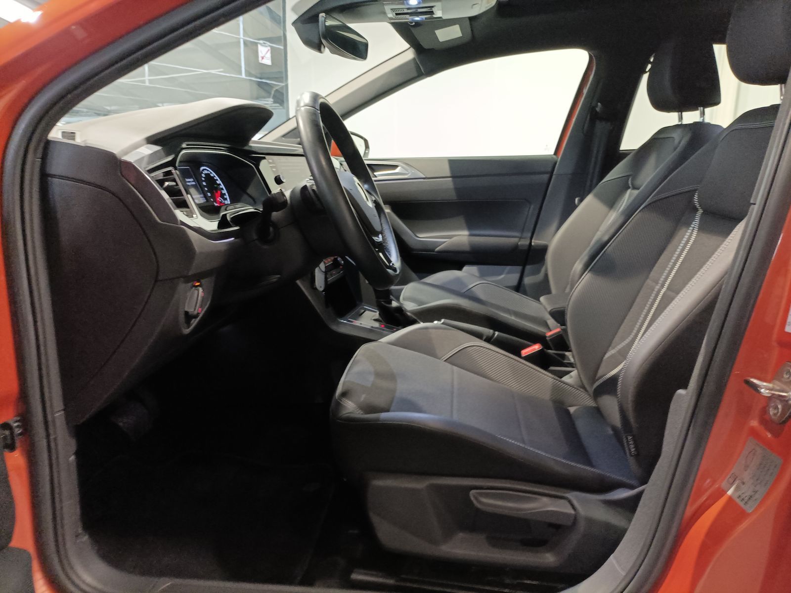 Volkswagen Polo 1.5 TSI Highline - Samsaru's Car Outlet