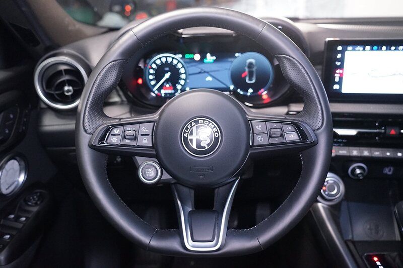 Alfa Romeo Tonale 1.5 VGT Hybrid Ti Aut.*Matrix*Kamera*Keyl