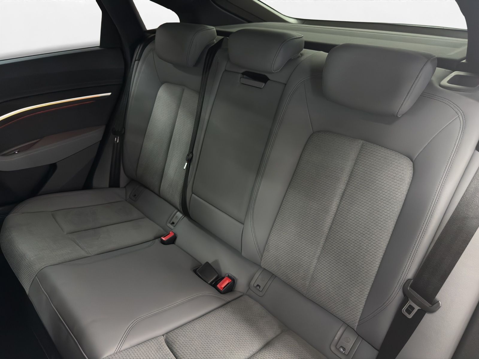 Audi e-tron Sportback 55 qu. S line AHK Pano Matrix L