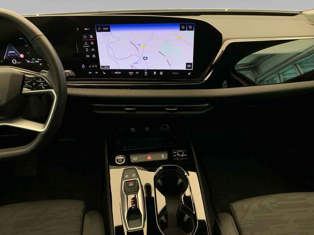 Audi A5 Avant TDI qua S line *AHK*ACC*NAVI*20"*R-CAM*