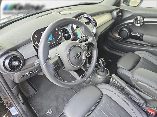 MINI Cooper 1.5 Aut.Yours - Samsaru's Car Outlet