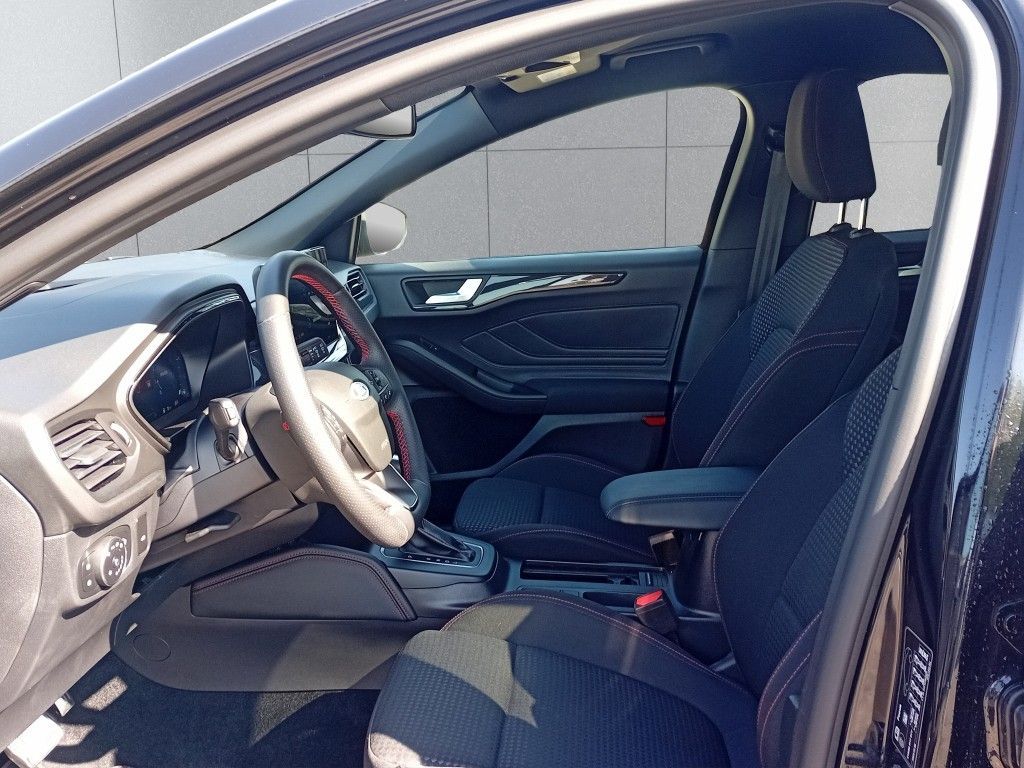 Ford Focus Turnier 1.0 EcoBoost Hybrid Aut. ST-LINE X