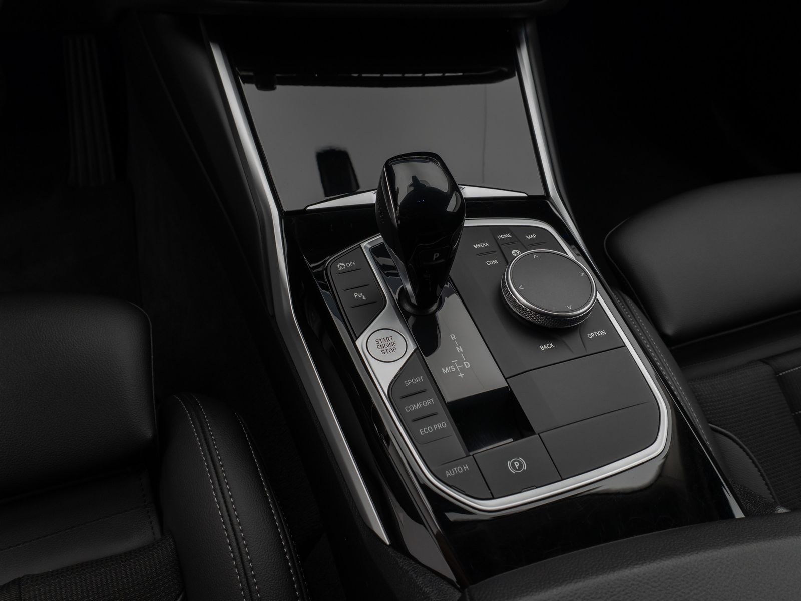 BMW 320d SportLine - Samsaru's Car Outlet