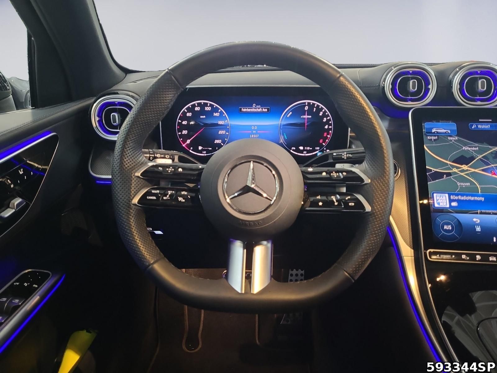 Mercedes-Benz GLC 300 de 4M AMG  Night Pano AHK Memory 20LM .