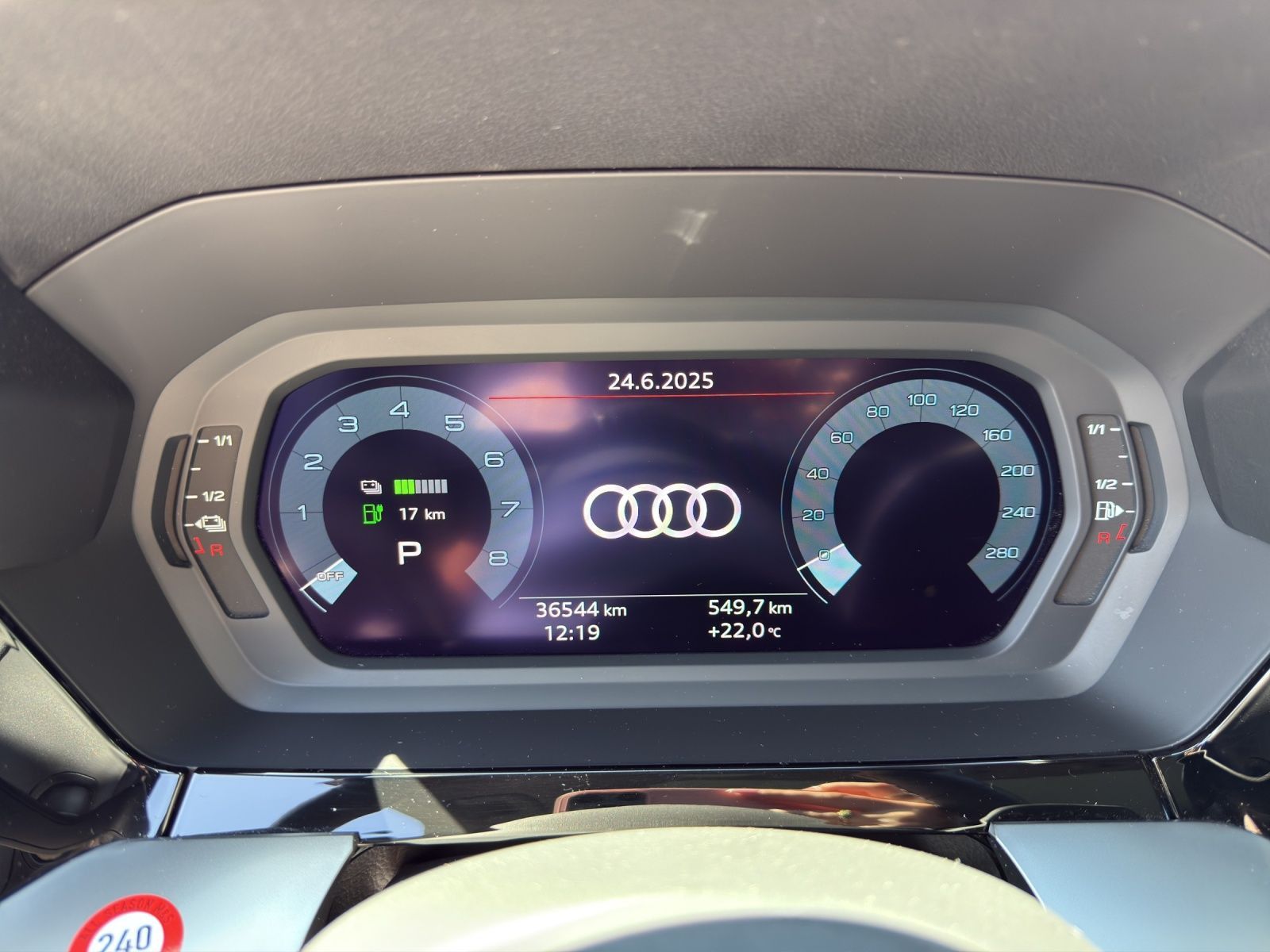 Audi A3 Sportback 40 TFSIe S tronic advanced - Samsaru's Car Outlet