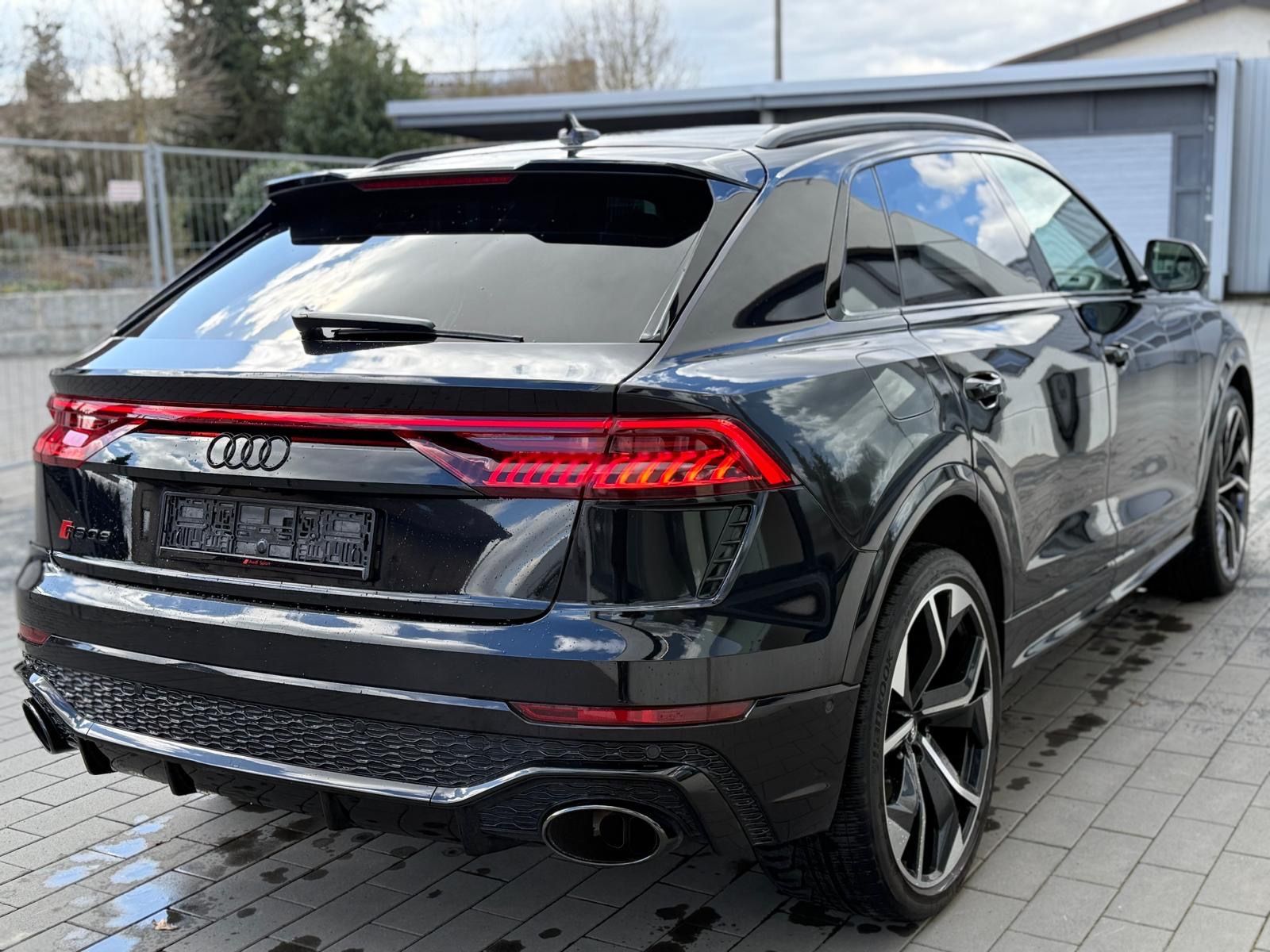 Audi RSQ8 4.0 TFSI quattro Head Up Abstand Pano AHK