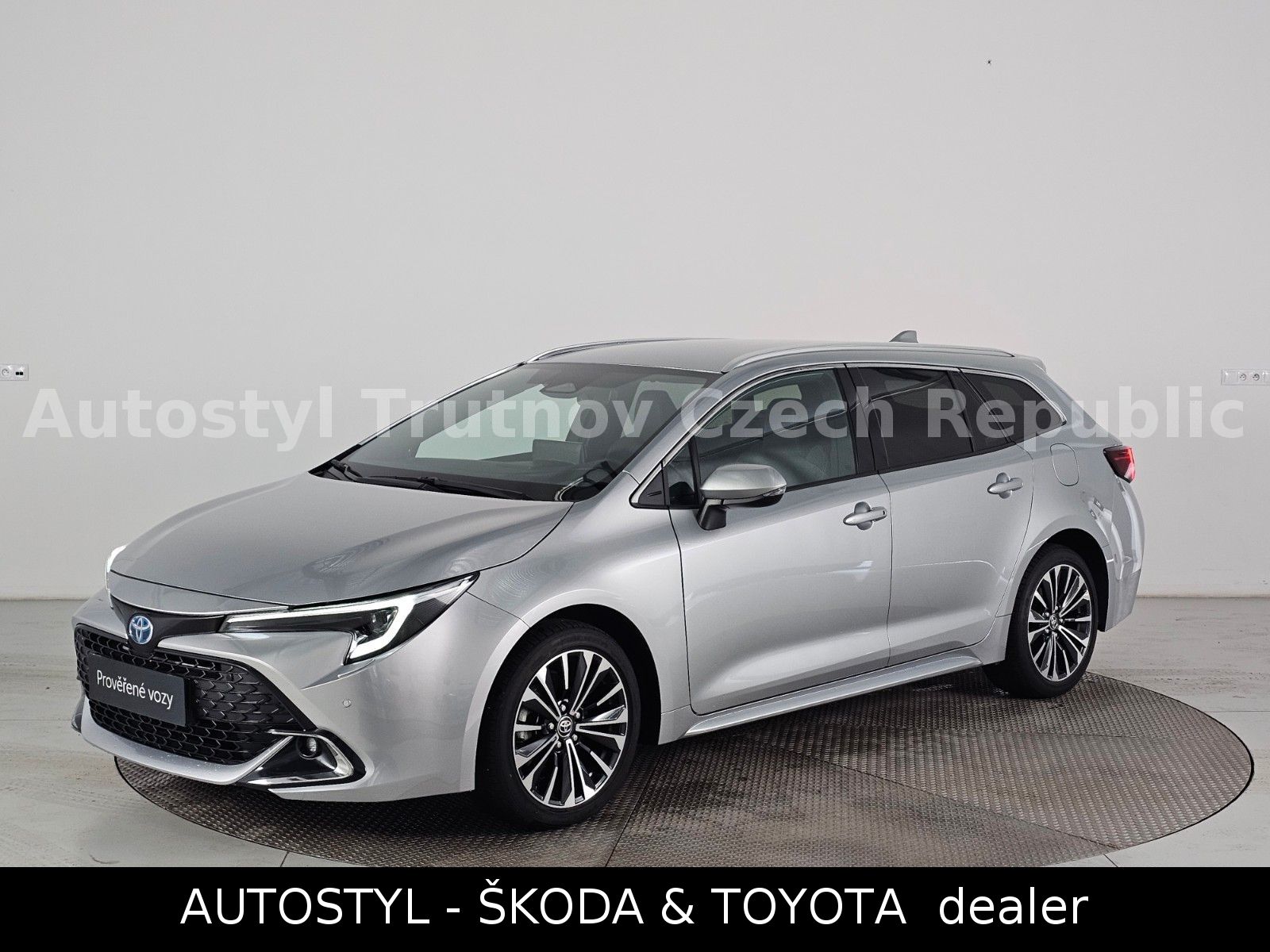 Toyota 2.0HEV 197k TS STYLE
