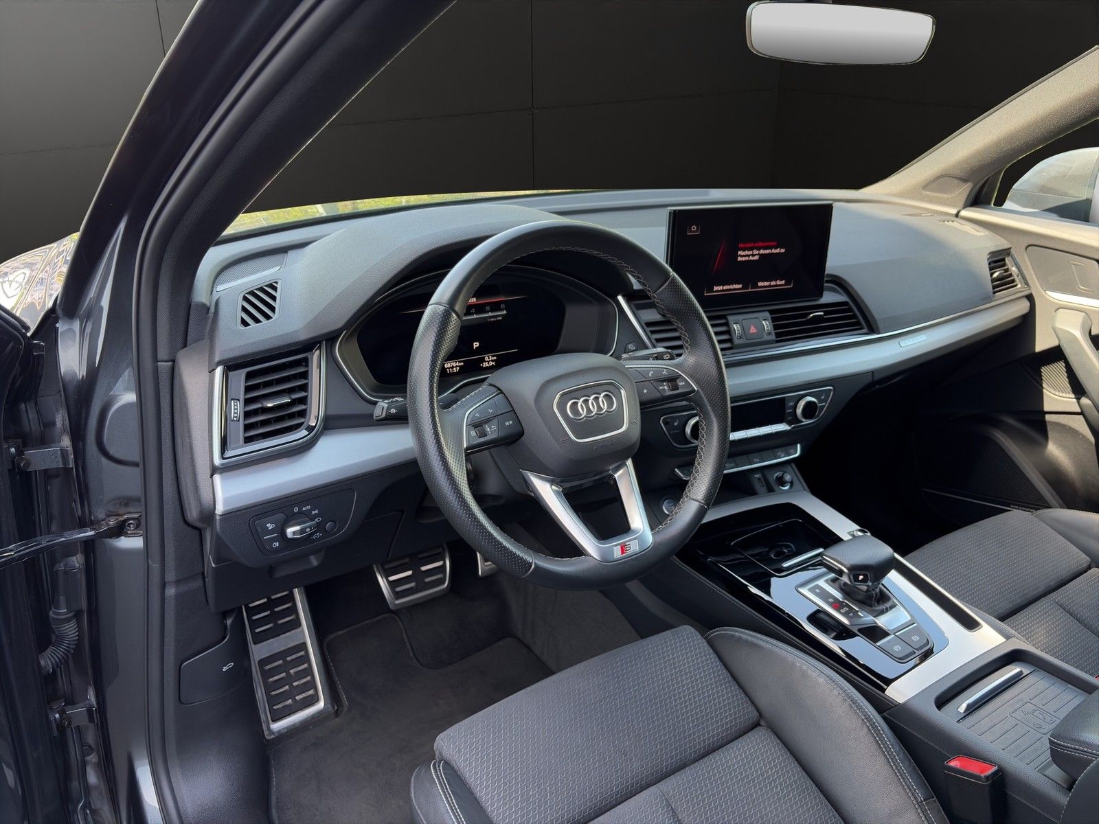 Audi Q5 40 TDI q. S line AHK+Kamera+B&O