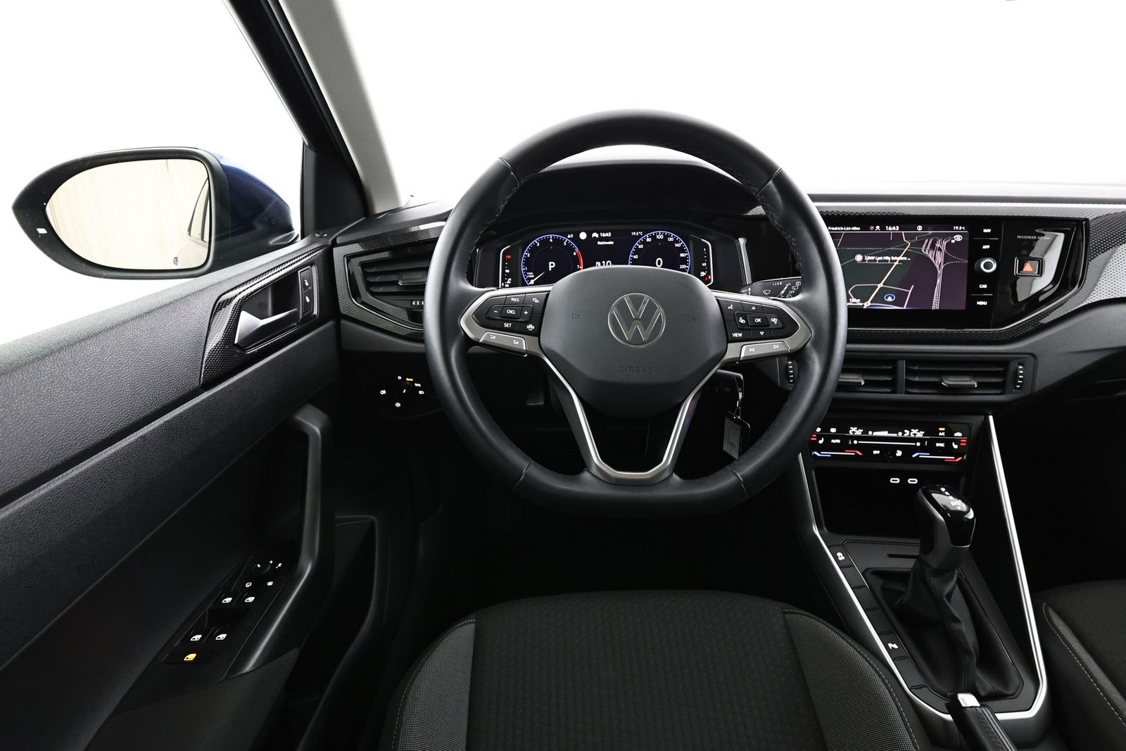 Volkswagen Taigo 1.0 TSI Life - Samsaru's Car Outlet