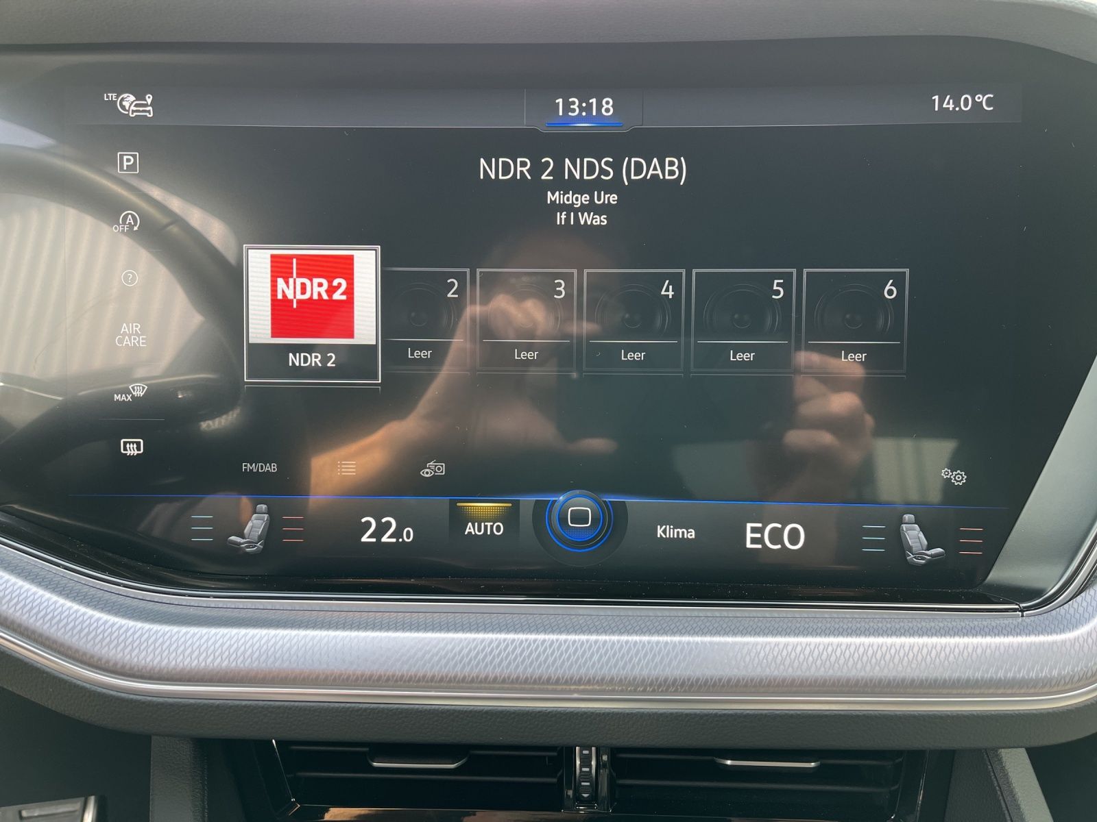 Volkswagen Touareg V8 TDI 4M R-Line Black - Samsaru's Car Outlet