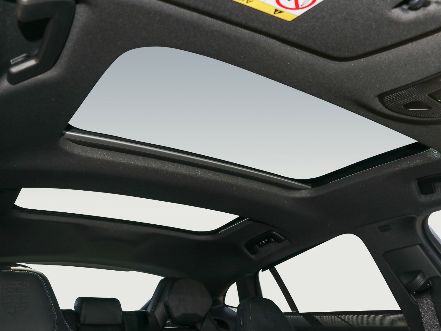 Porsche Panamera 4S E-Hybrid InnoDrive HUD Surround-View