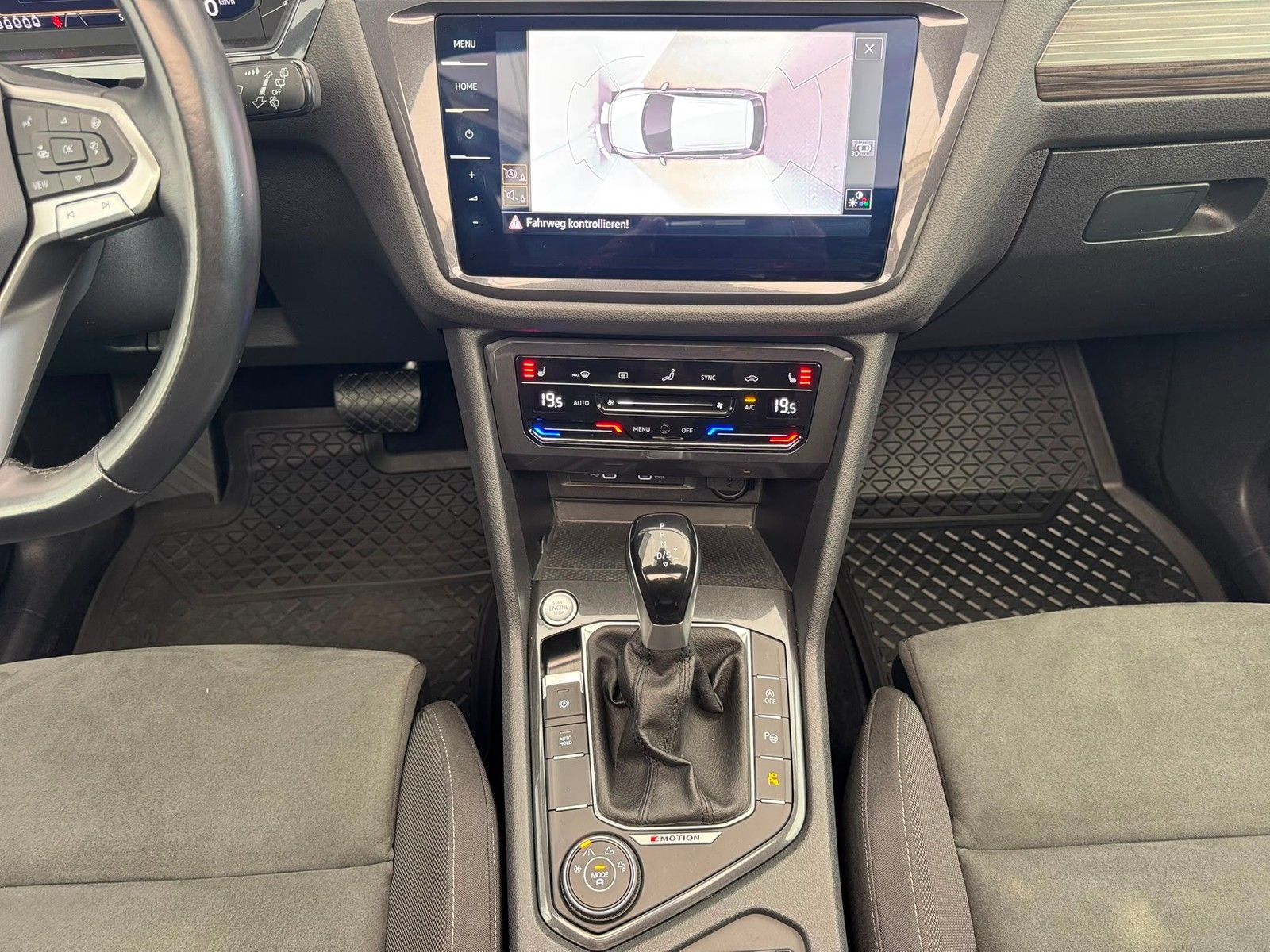 Volkswagen Tiguan Allspace Elegance 2.0TDI DSG+7-SITZER+4M+