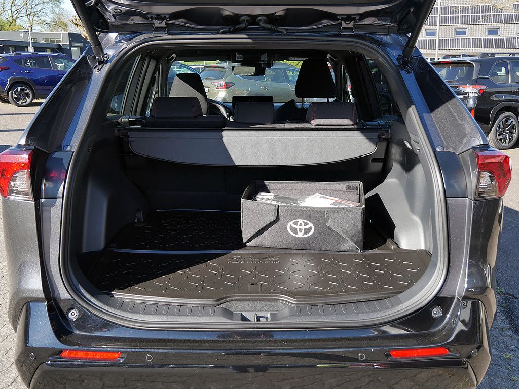Toyota RAV 4 Plug-in Hybrid 4x4 AHK 1850 KG HUD teampla