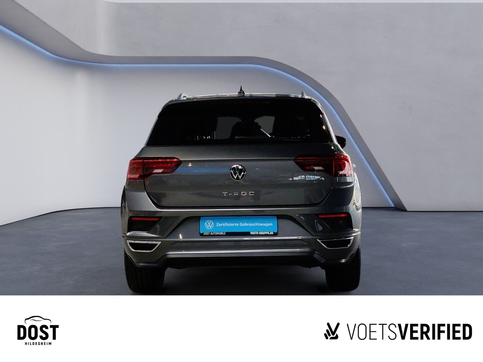 Volkswagen T-Roc 1.5 TSI Sport DSG R-LINE+ - Samsaru's Car Outlet