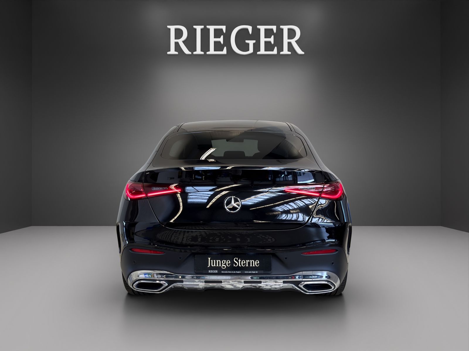 Mercedes-Benz GLC 300 d 4M AMG Premium Plus*AHK*Pano*HUD*20"*+