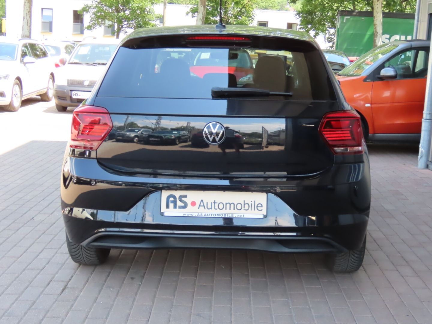Volkswagen Polo VI 1.0 TSI - Samsaru's Car Outlet