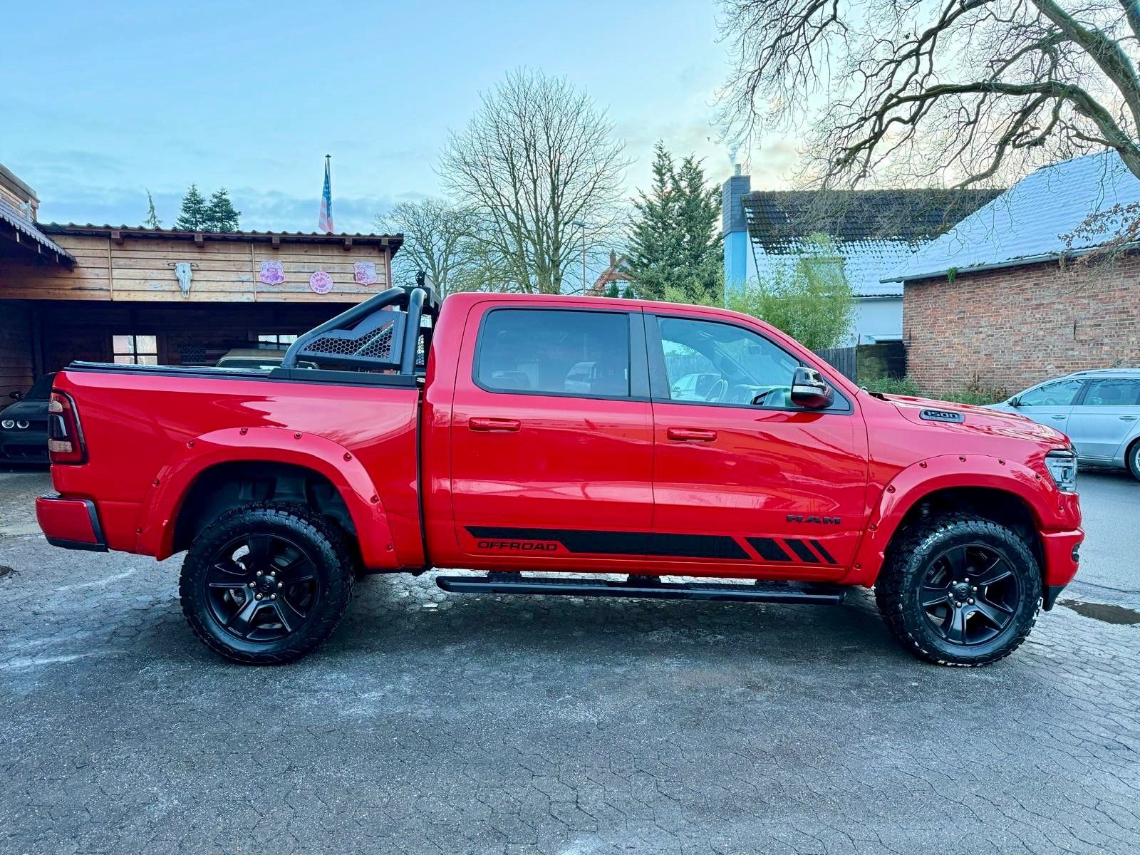 Dodge SPORT*ROLLBAR*OFFROAD*LIFT*AHK*NAVI*4X4*GARANTIE