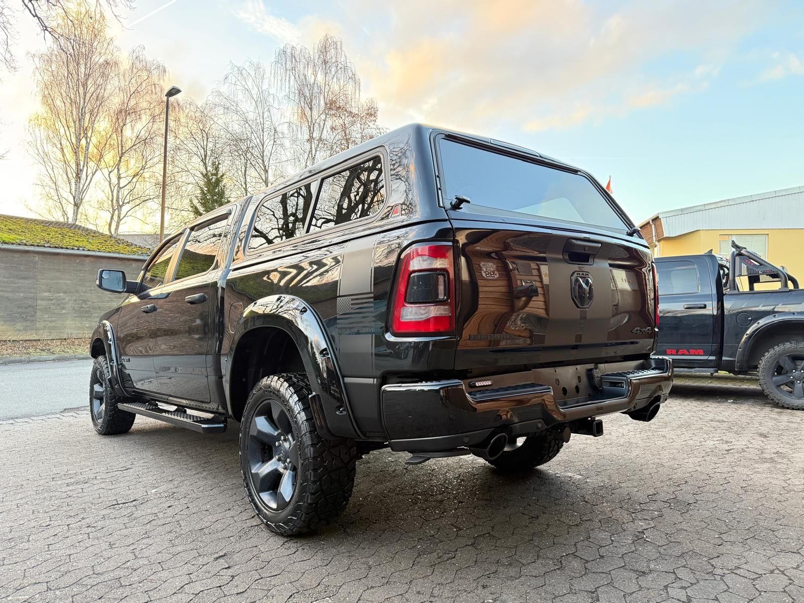 Dodge LPG*PANO*HARDTOP*OFFROAD*LIFT*NAVI*AHK*GARANTIE*