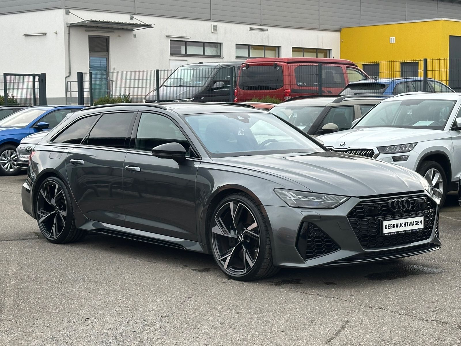 Audi RS6 Avant 4.0 TFSI quattro Panoramadach/22"/HUD