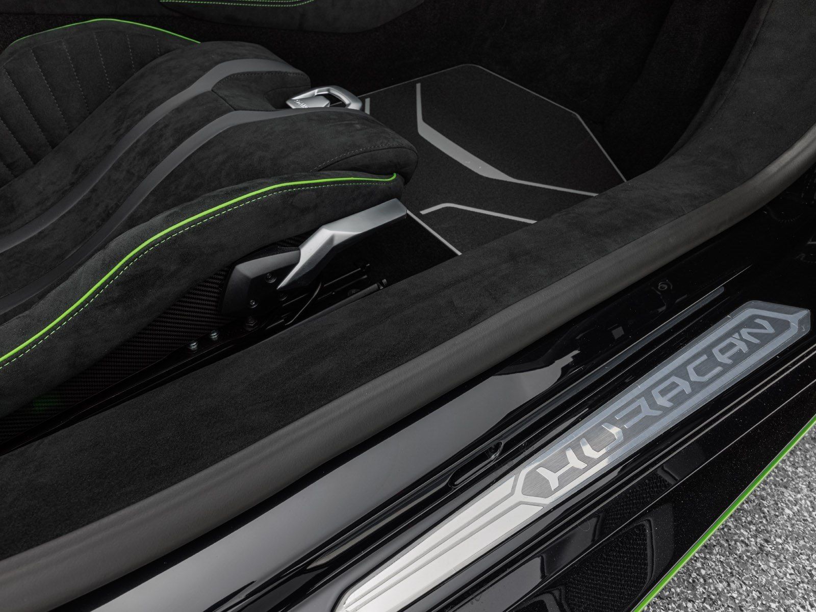 Lamborghini Huracán STO - Samsaru's Car Outlet