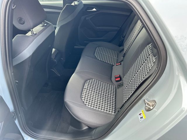 Audi A1 Sportback 25 1.0 TFSI ADVANCED LED SHZ NAVI M