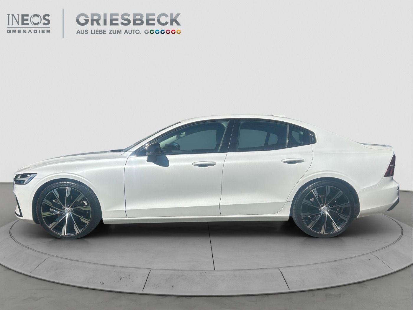 Volvo S60 B5 Ultimate Dark FLA*ACC*HUD*4xSHZ*STH*LM